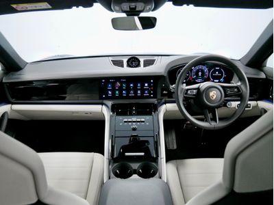 2025 Porsche Panamera