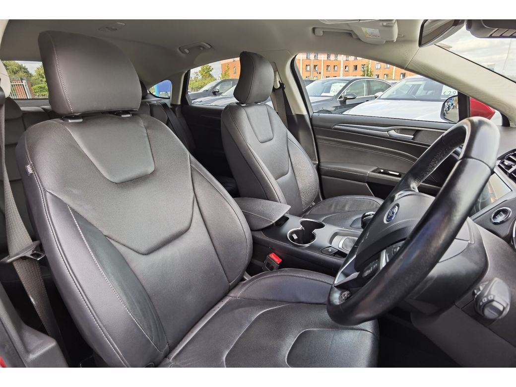 2021 Ford Mondeo