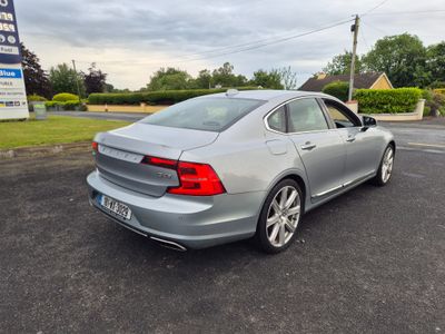 2018 Volvo S90