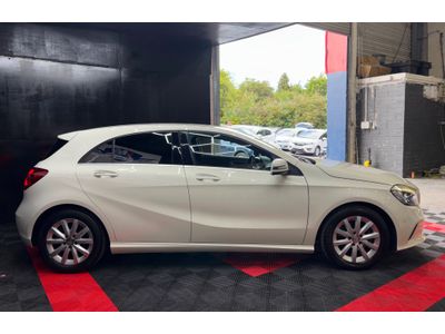2016 Mercedes-Benz A 180