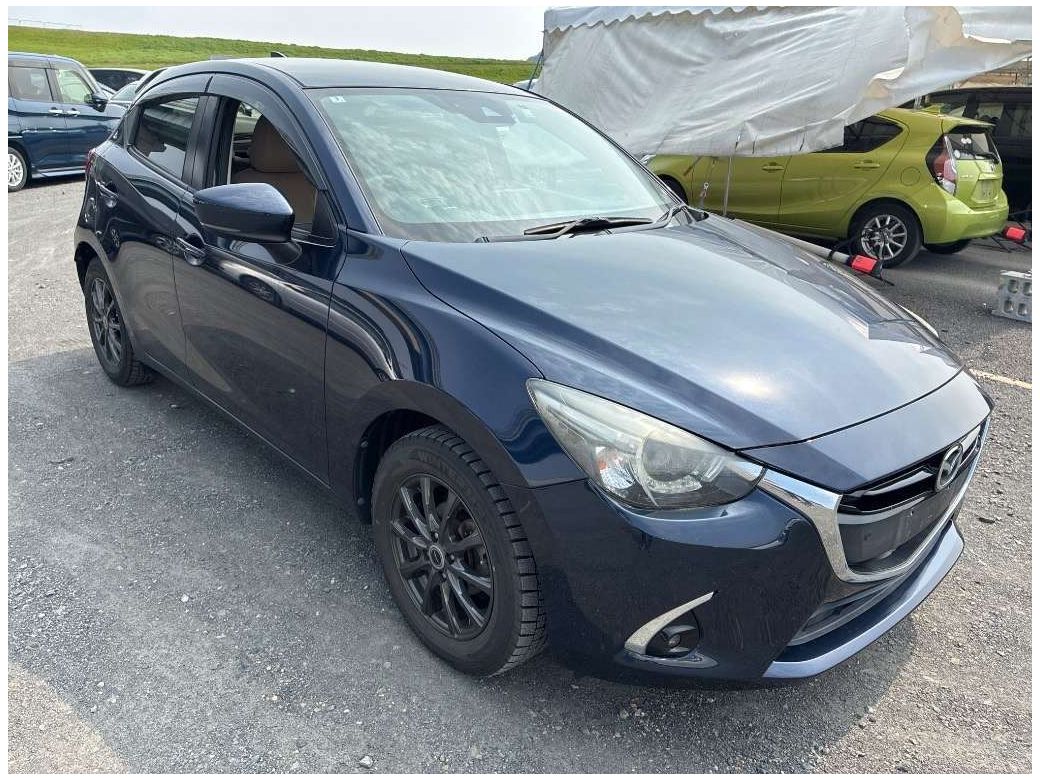 2018 Mazda Demio