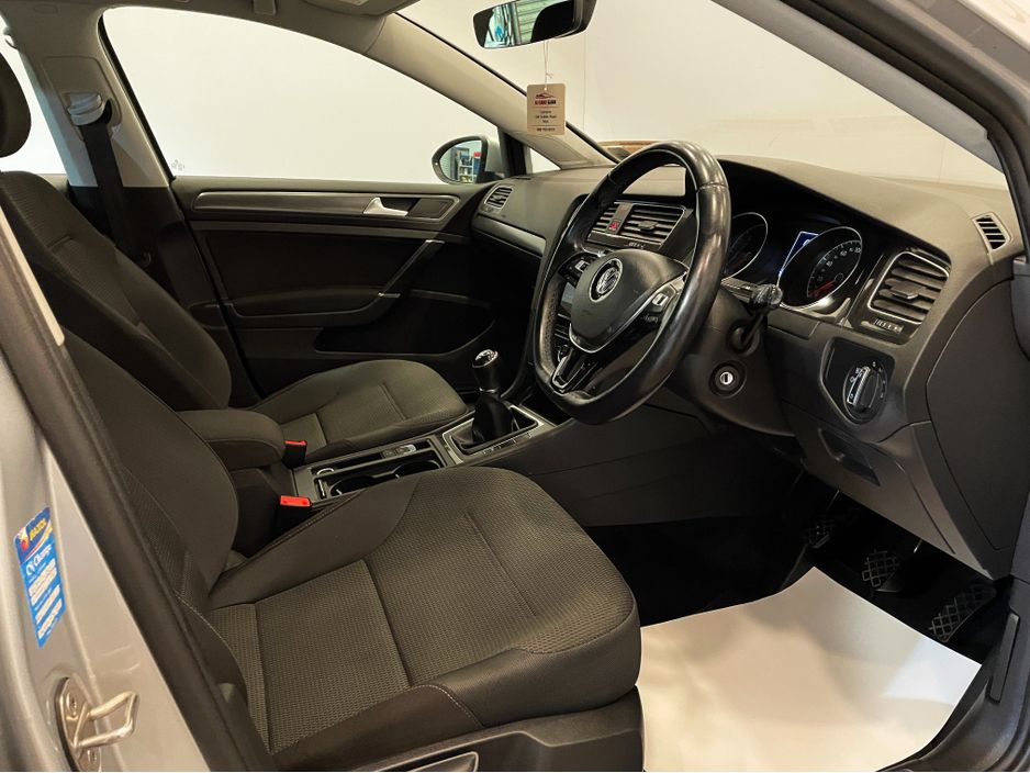 2019 Volkswagen Golf