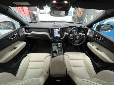 2020 Volvo XC60