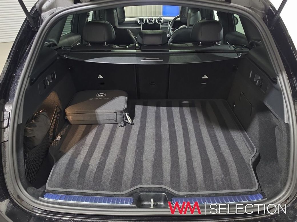 2025 Mercedes-Benz GLC Class