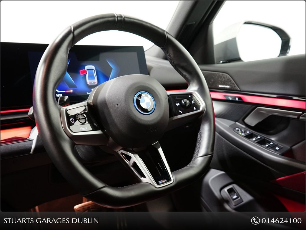 2024 BMW i5