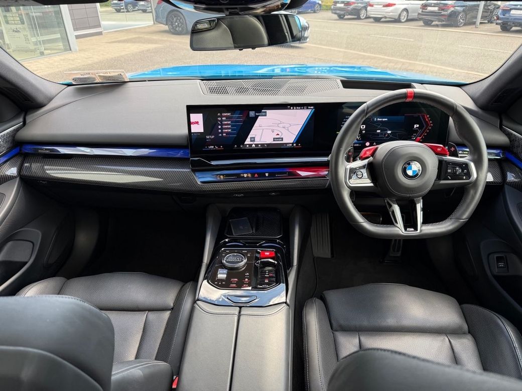 2025 BMW M5