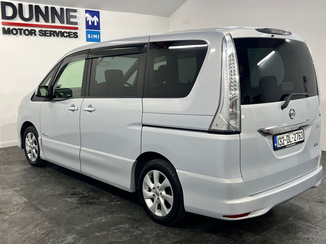 2013 Nissan Serena