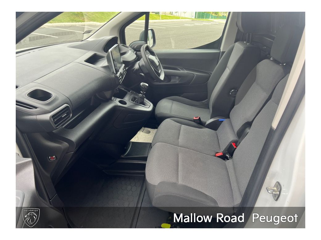 2023 Peugeot Partner