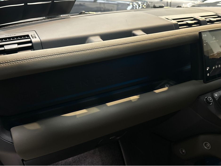 2025 Land Rover Defender