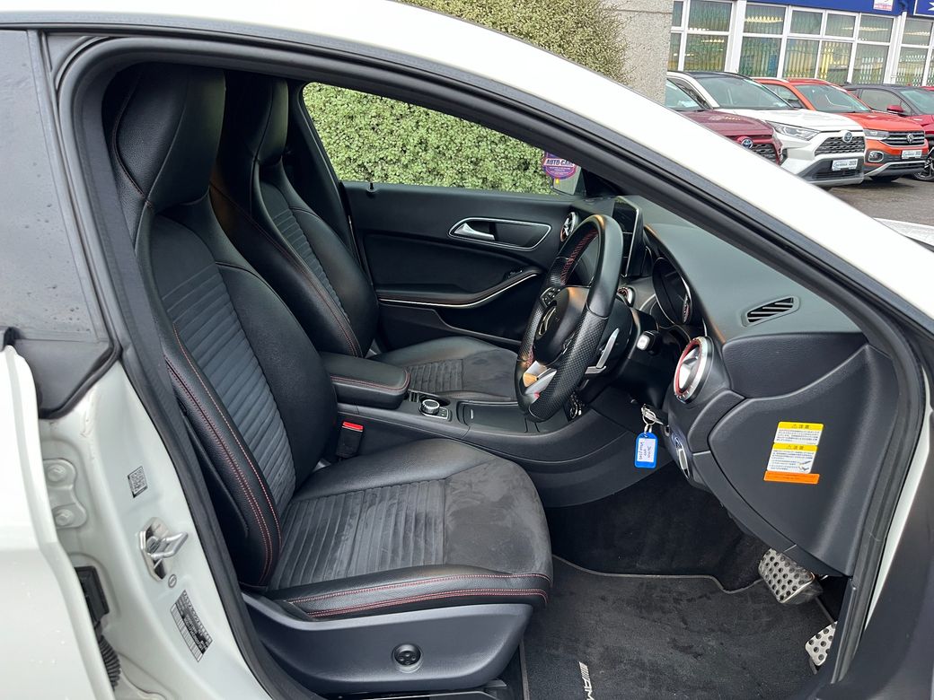 2015 Mercedes-Benz CLA Class