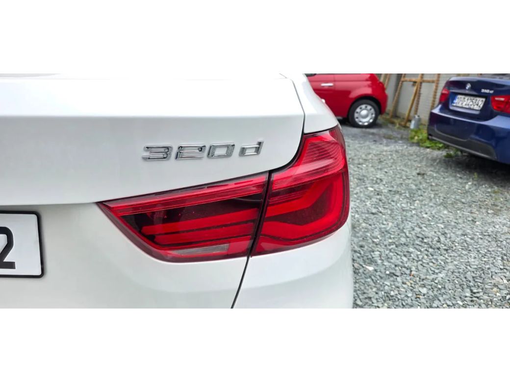 2017 BMW 320
