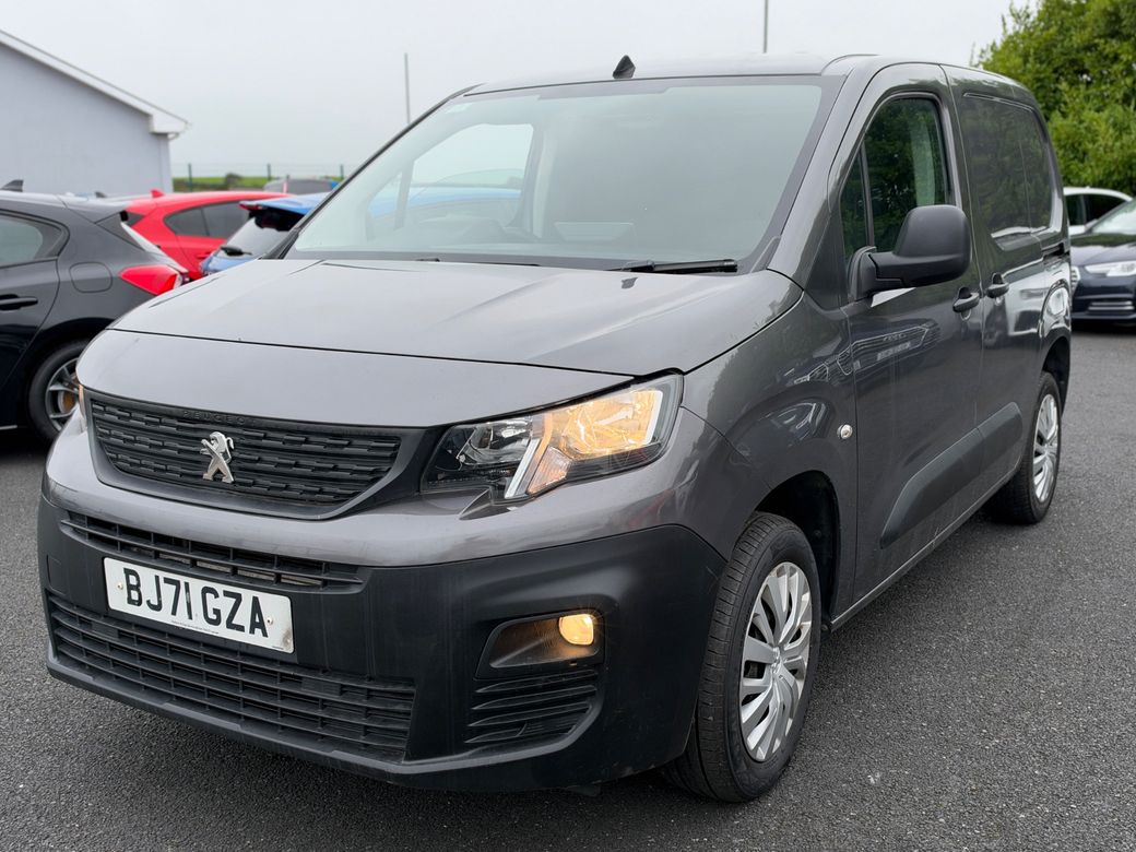 2021 Peugeot Partner