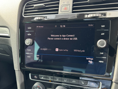 2019 Volkswagen Golf