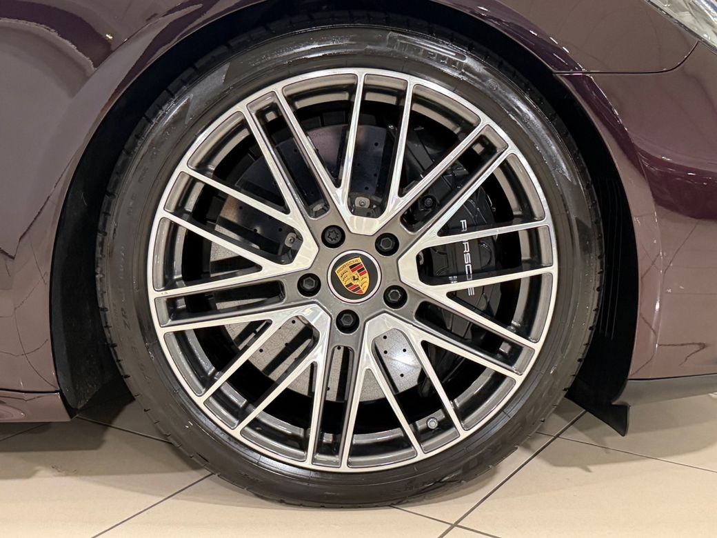 2023 Porsche Panamera