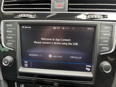 2016 Volkswagen Golf