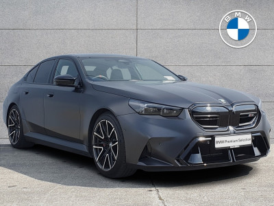 2025 BMW M5