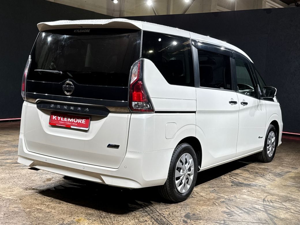 2018 Nissan Serena