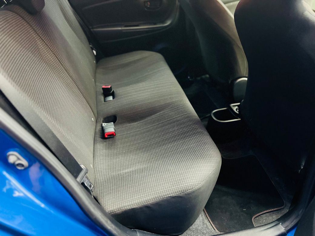 2015 Toyota Vitz