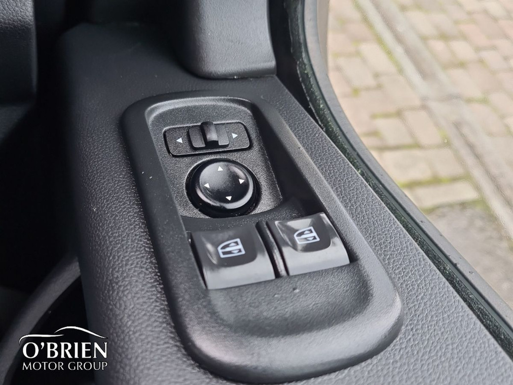 2021 Renault Master