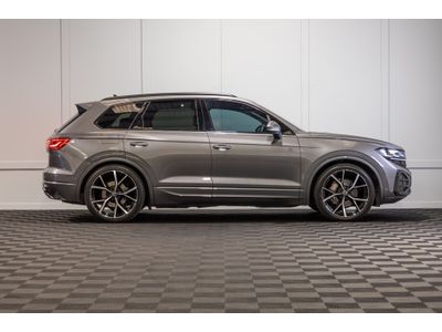 2025 Volkswagen Touareg