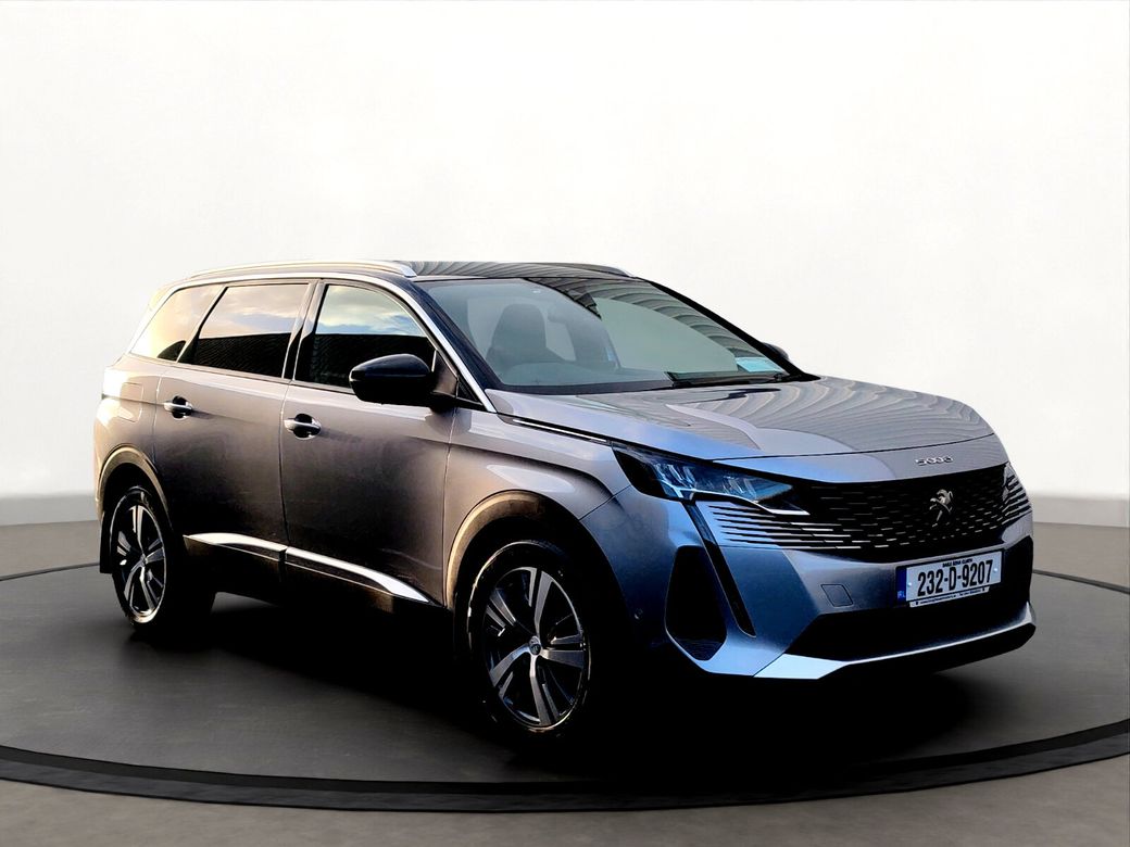 2023 Peugeot 5008