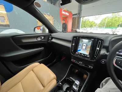2021 Volvo XC40