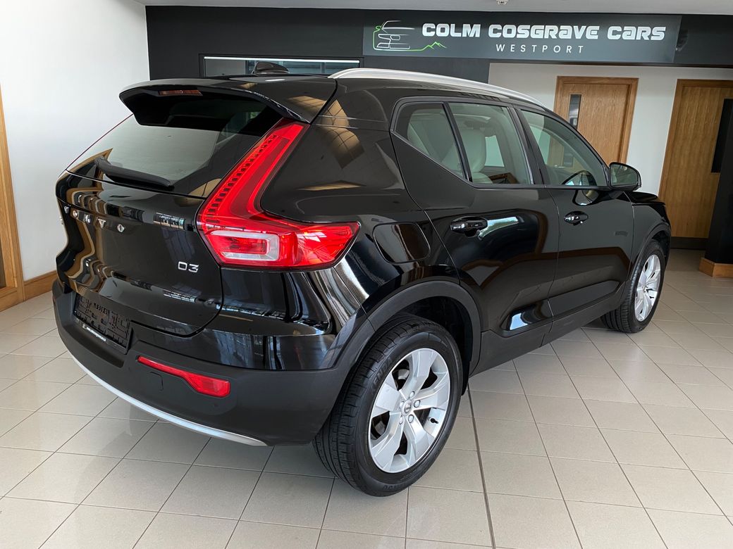 2020 Volvo XC40