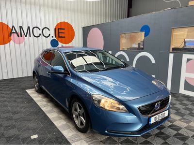 2015 Volvo V40