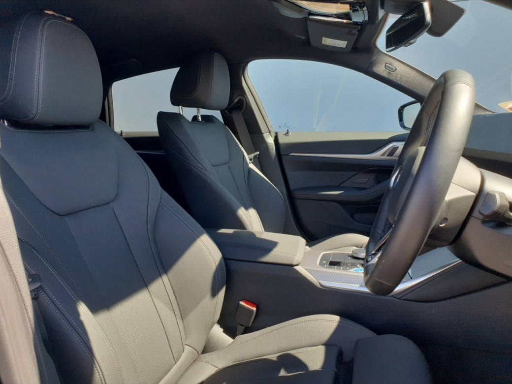 2026 BMW i4