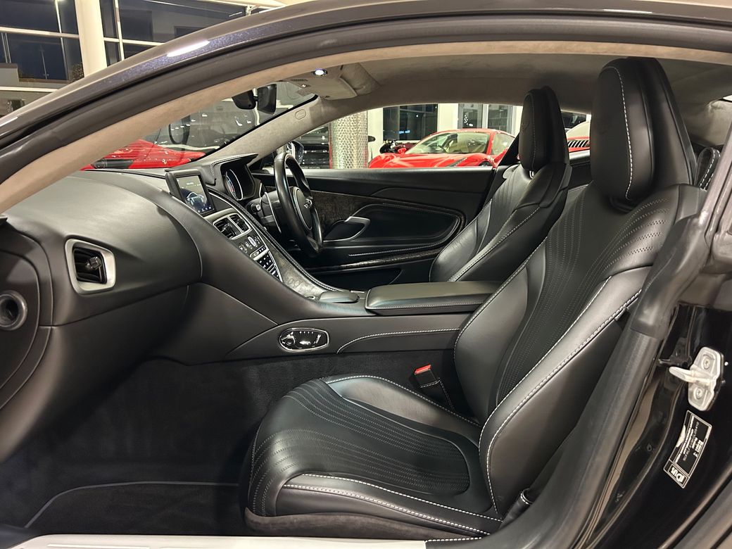 2018 Aston Martin DB11