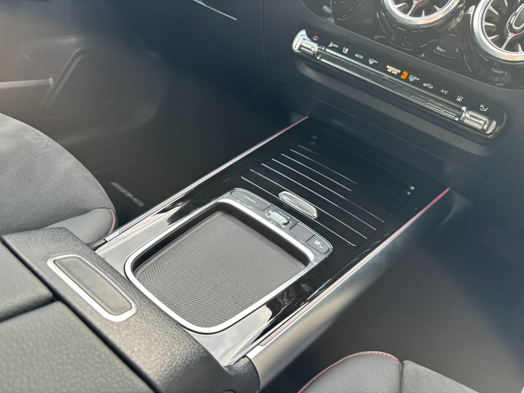 2025 Mercedes-Benz EQA