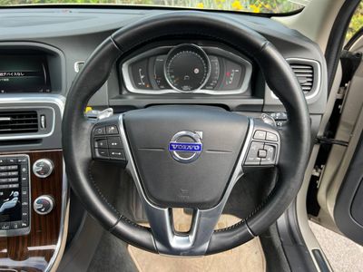 2018 Volvo V60