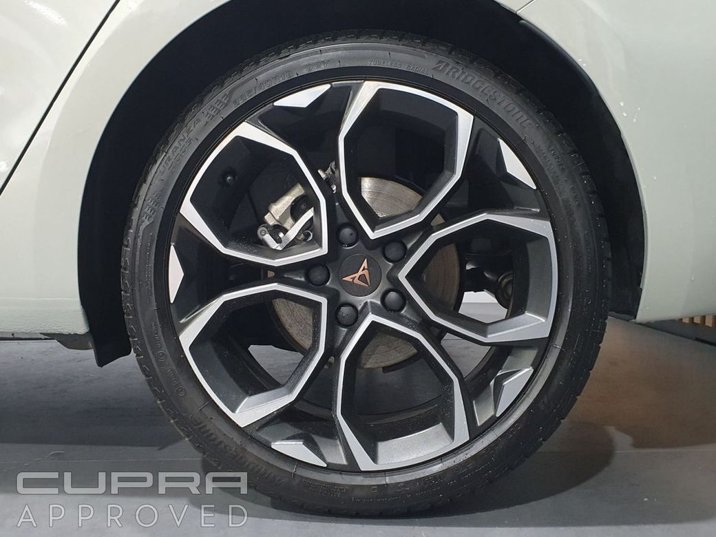 2025 Cupra Leon