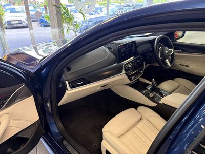 2021 BMW 5 Series