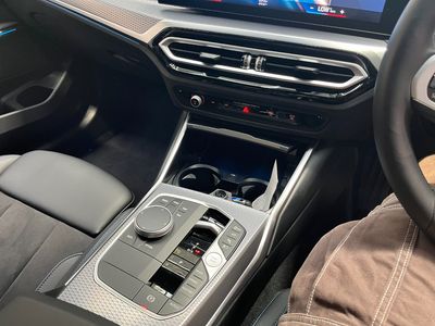 2024 BMW 3 Series