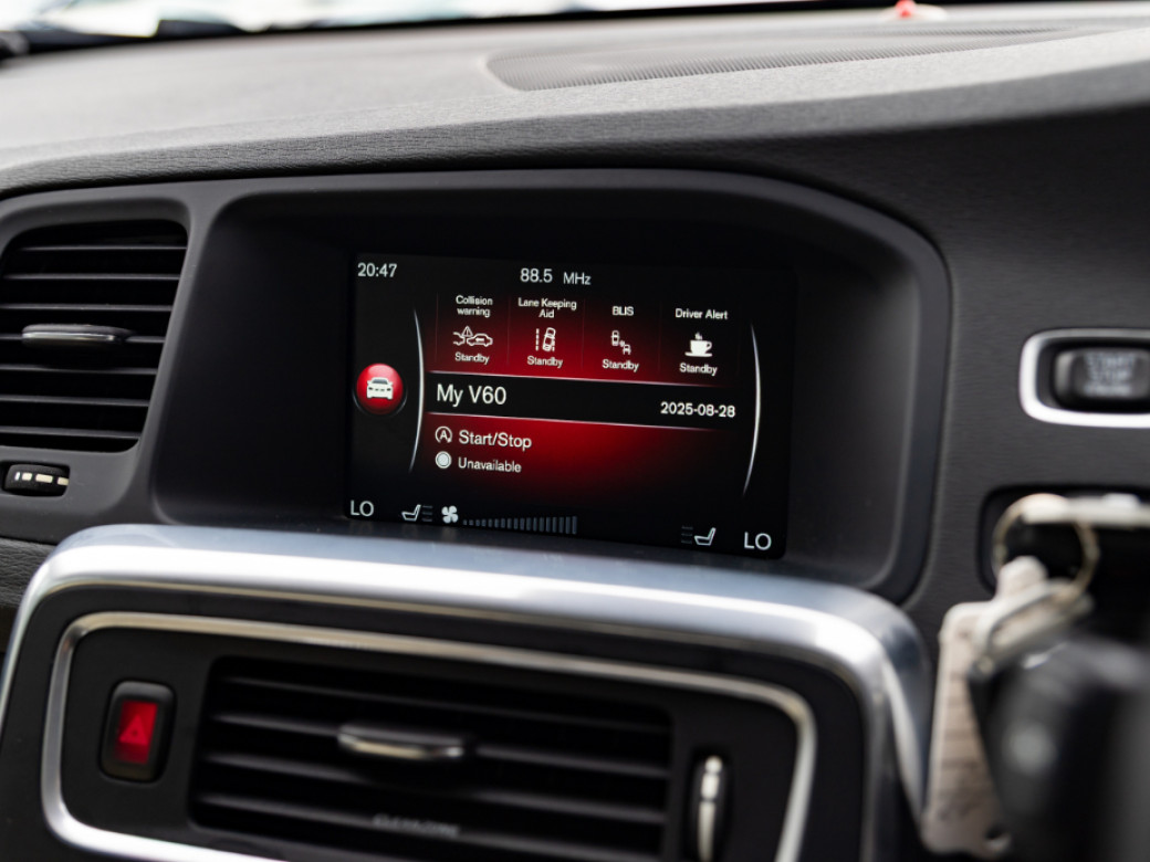 2017 Volvo V60
