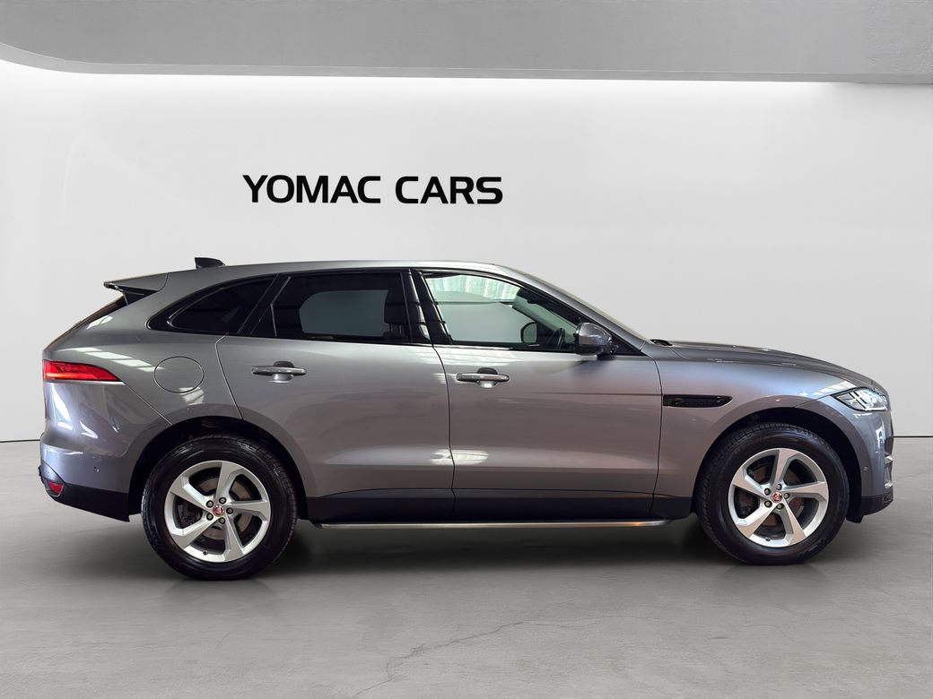 2021 Jaguar F-Pace