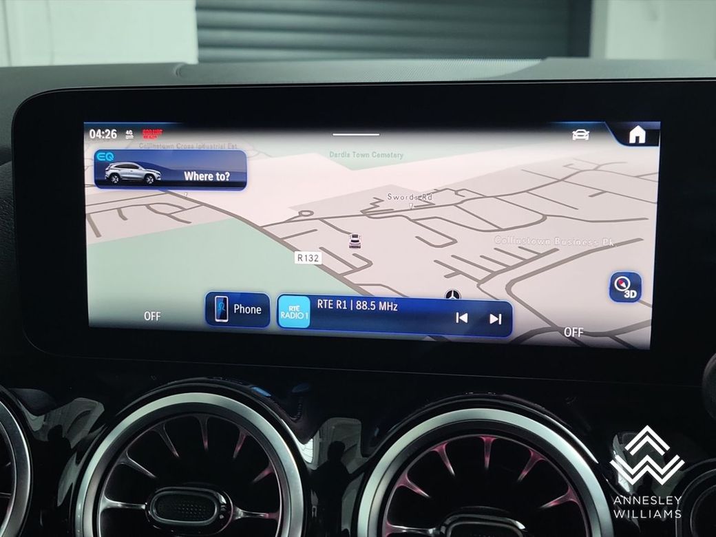 2025 Mercedes-Benz EQA