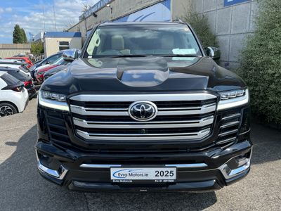 2025 Toyota Land Cruiser Amazon