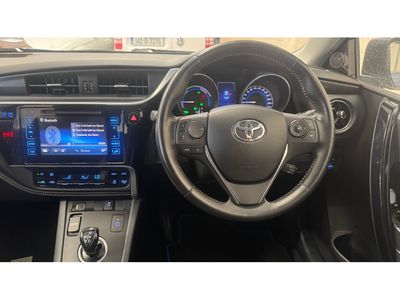 2016 Toyota Auris