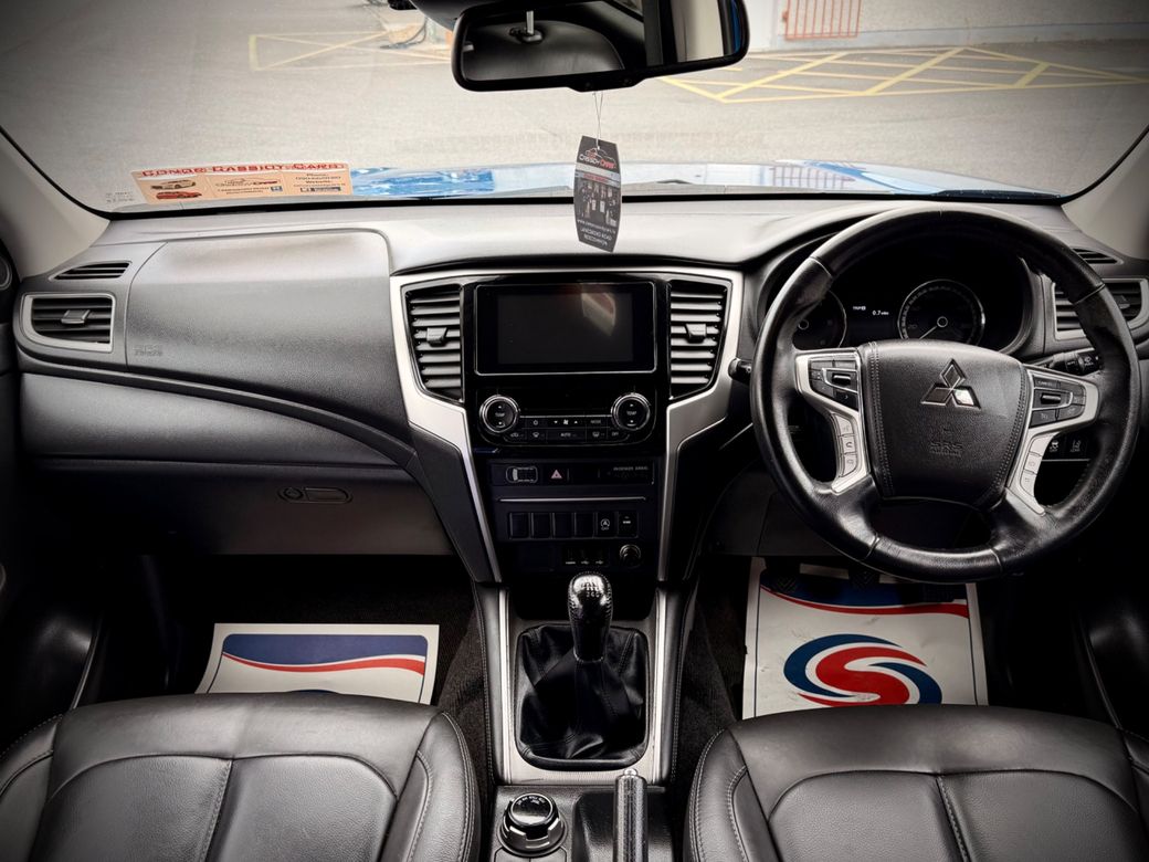 2021 Mitsubishi L200