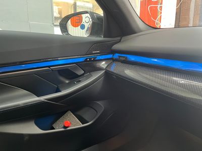 2024 BMW i5