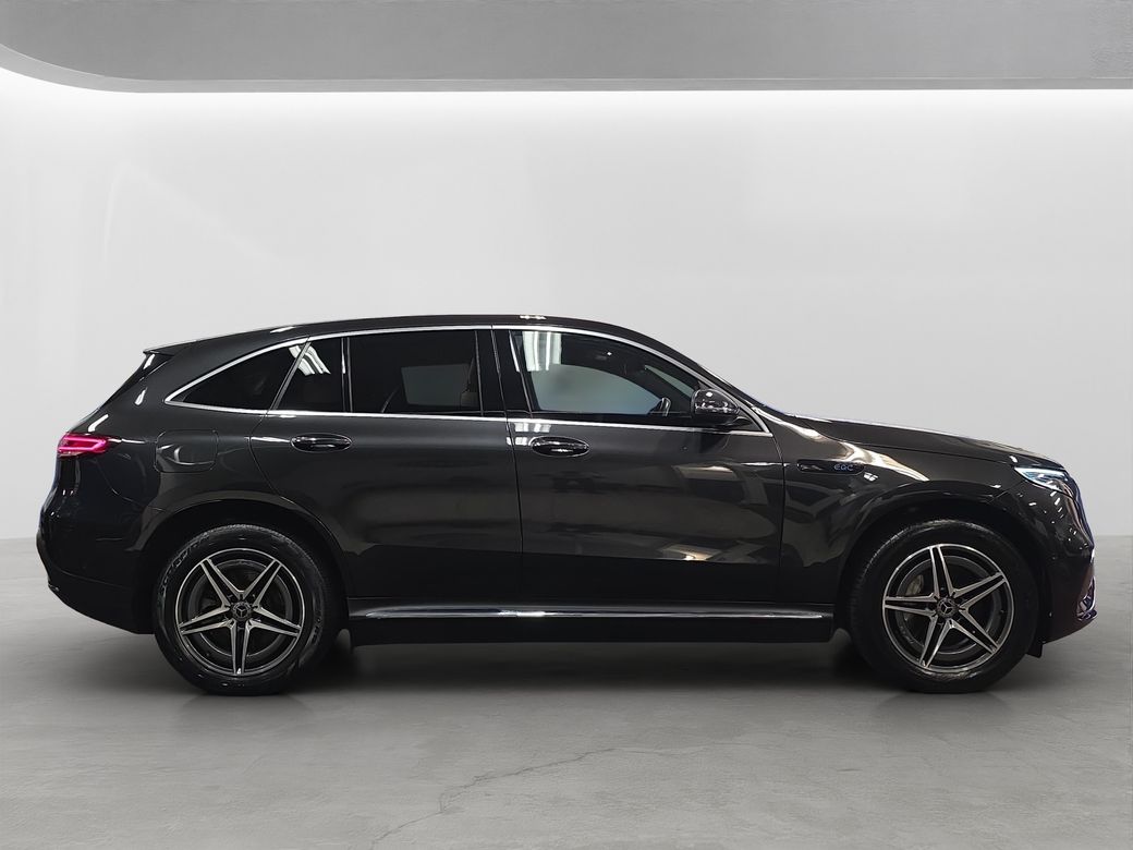 2021 Mercedes-Benz EQC