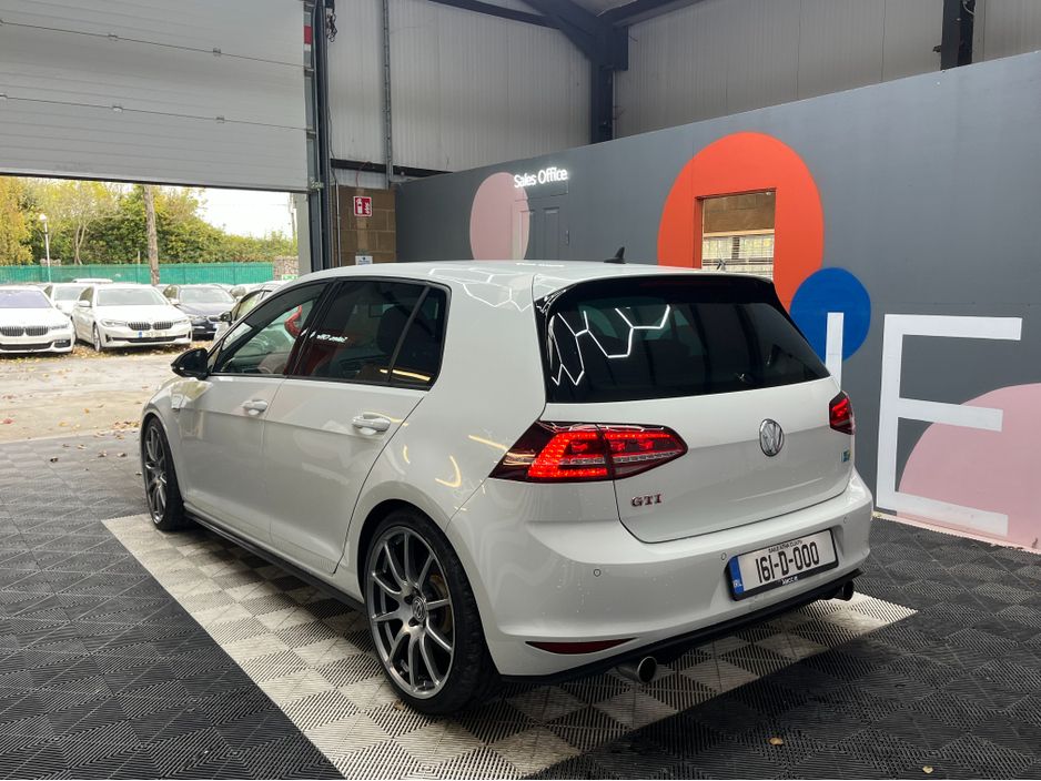 2016 Volkswagen Golf