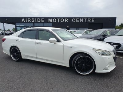 2013 Toyota Crown