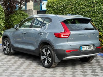 2022 Volvo XC40