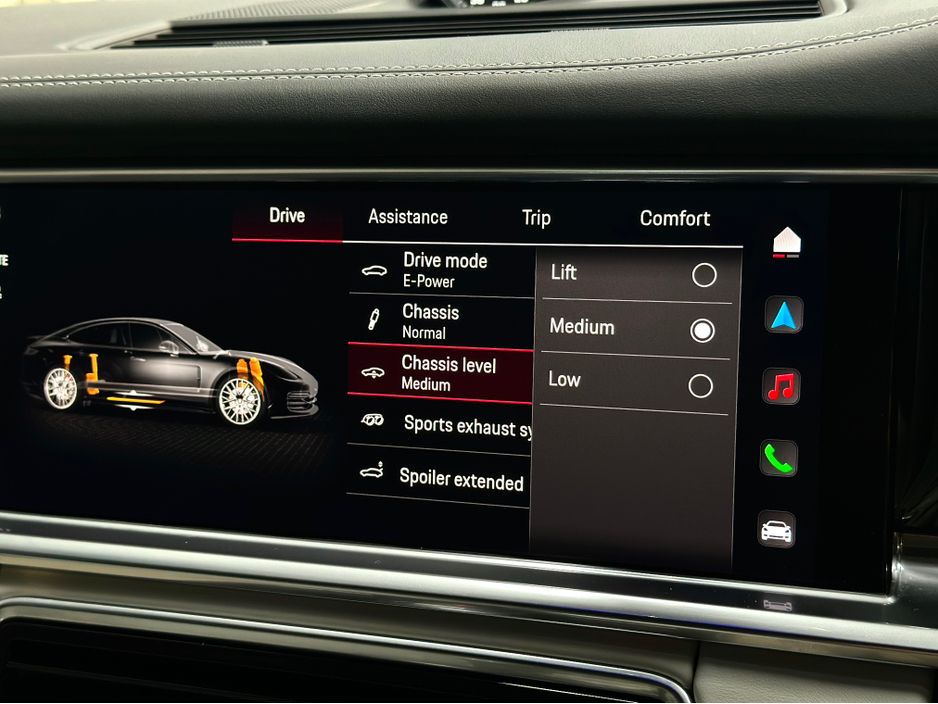 2023 Porsche Panamera