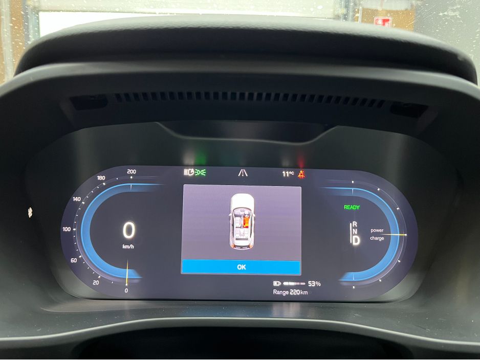 2023 Volvo XC40