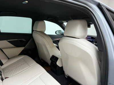2024 BMW i5