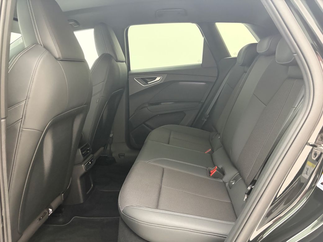 2023 Audi Q4